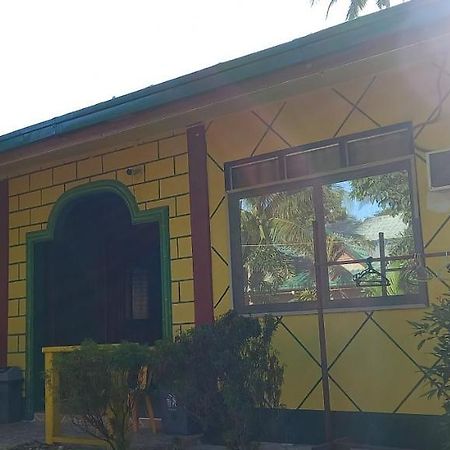 Rodel Yellow Hauz Itaytay Экстерьер фото