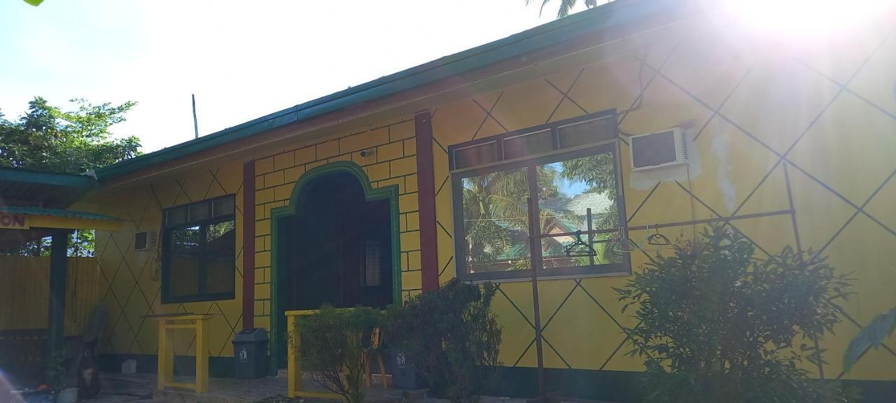 Rodel Yellow Hauz Itaytay Экстерьер фото